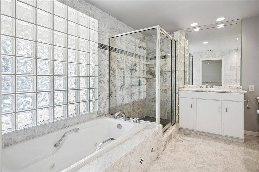 4108 Myerwood Lane, Dallas, TX 75244 4108 Myerwood Lane, Dallas, TX 75244
