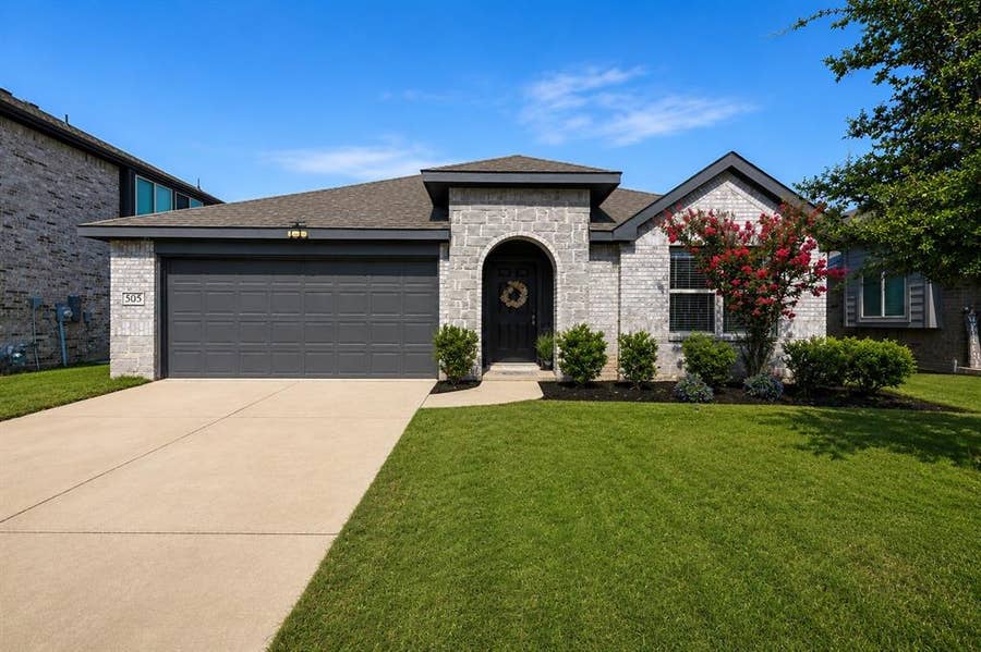 Property photo for 505 Bermuda Avenue, Lancaster, TX