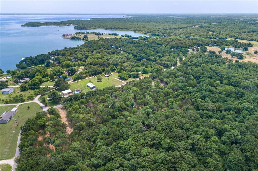 4423 County Road 3706, Wills Point, TX 75169 4423 County Road 3706, Wills Point, TX 75169