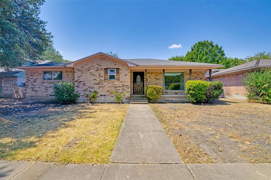 Property photo for 3913 Mobile Drive, Garland, TX