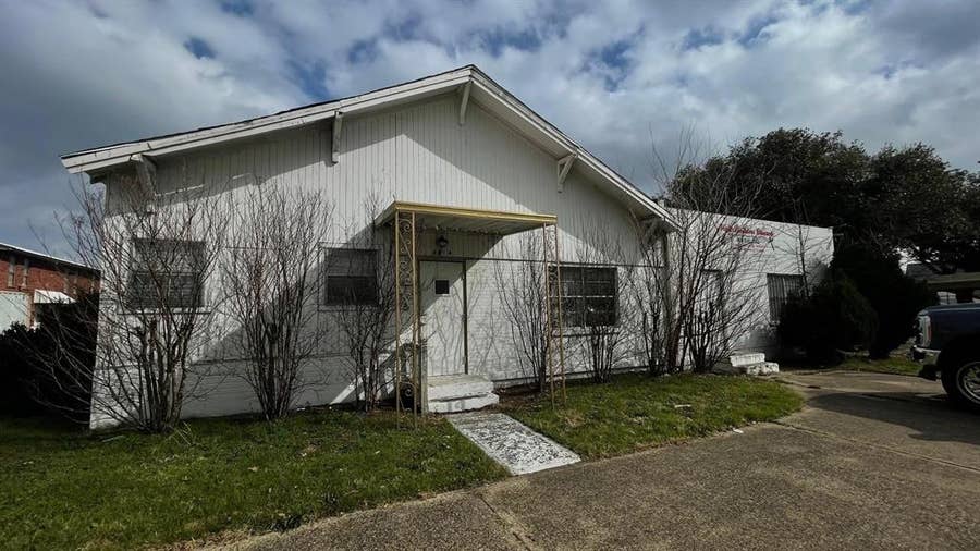 Property photo for 3304 S Polk Street, Dallas, TX