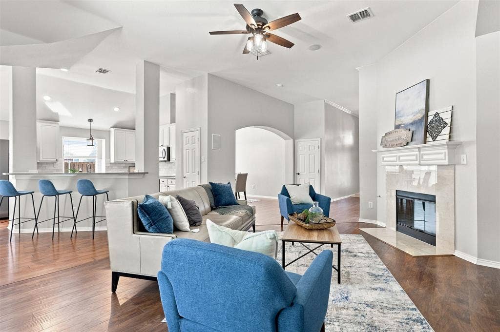 15004 Appaloosa Drive, Frisco, TX 75035 15004 Appaloosa Drive, Frisco, TX 75035