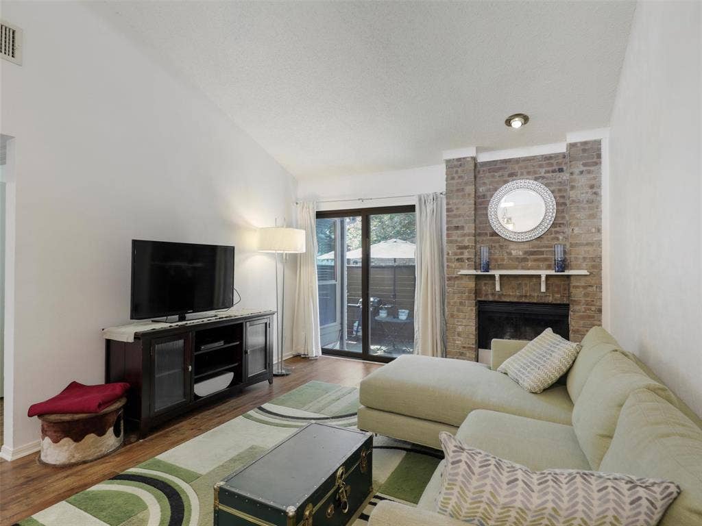 2204 W Park Boulevard, #2803, Plano, TX 75075 2204 W Park Boulevard, #2803, Plano, TX 75075