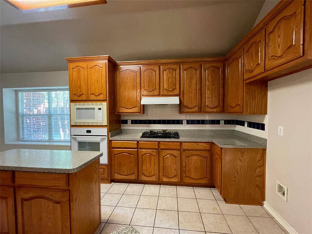1425 Landsford Drive, Allen, TX 75013