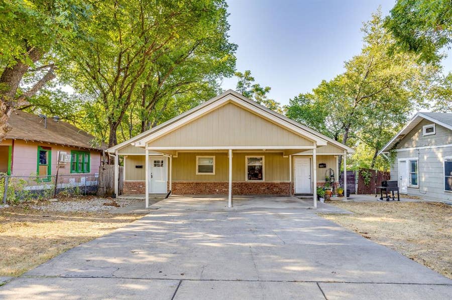 Property photo for 2616 Bomar Avenue, #2618, Fort Worth, TX