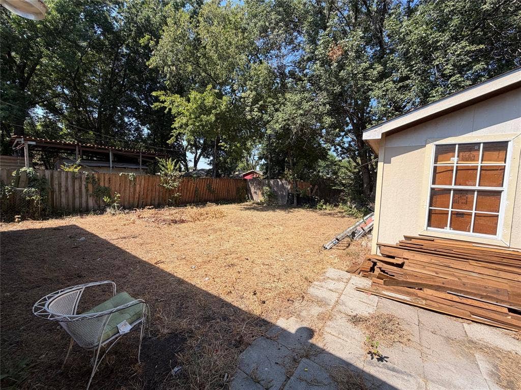 1333 Springlake Drive, Dallas, TX 75217 1333 Springlake Drive, Dallas, TX 75217