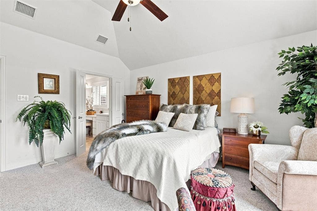 400 Village Creek Drive, McKinney, TX 75071 400 Village Creek Drive, McKinney, TX 75071