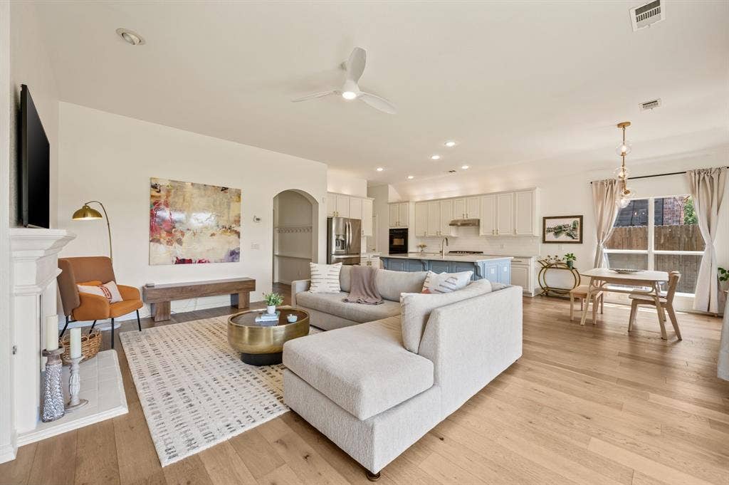 2404 Watercrest Drive, Keller, TX 76248 2404 Watercrest Drive, Keller, TX 76248