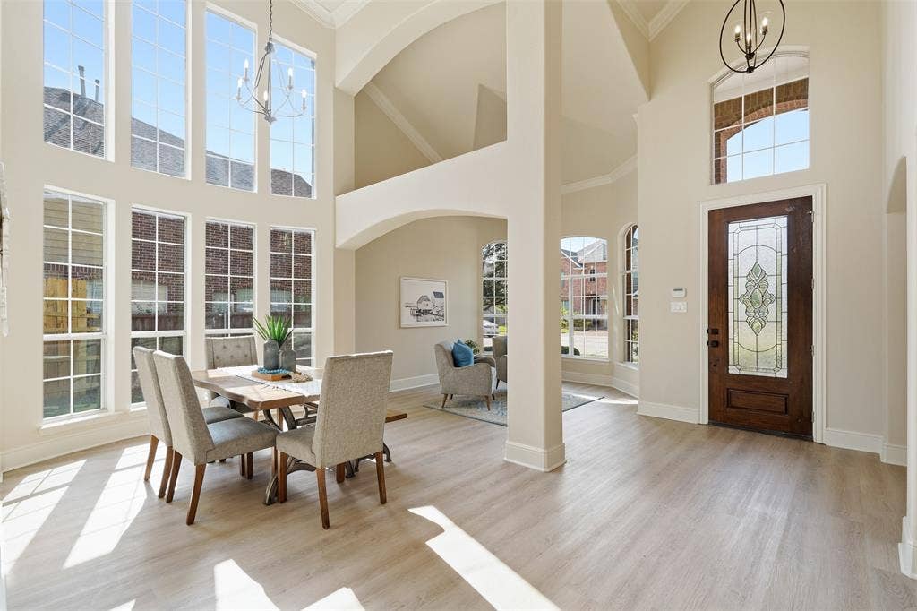 1315 Valley Vista Drive, Irving, TX 75063 1315 Valley Vista Drive, Irving, TX 75063