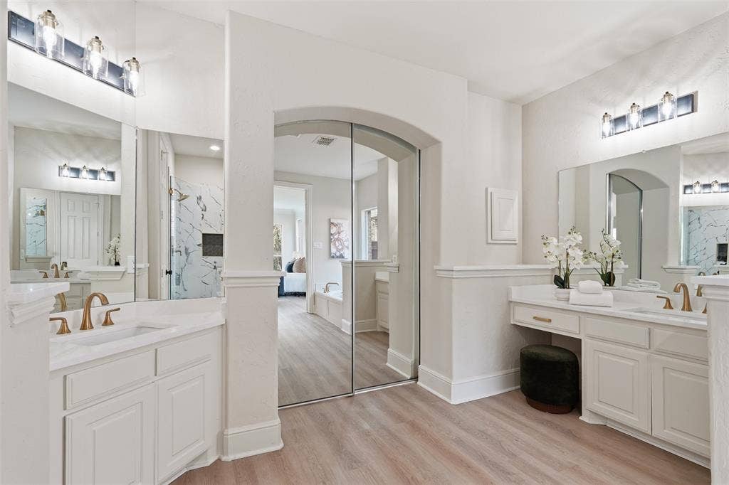 1315 Valley Vista Drive, Irving, TX 75063 1315 Valley Vista Drive, Irving, TX 75063