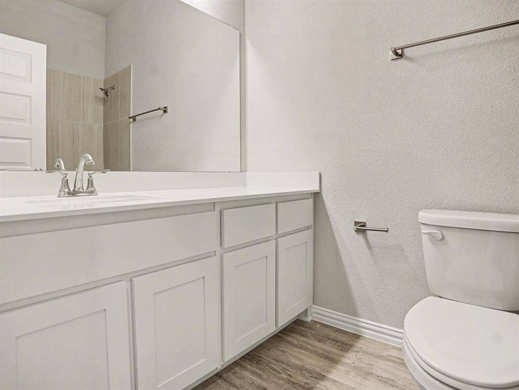 706 Alaina Drive, DeSoto, TX 75115