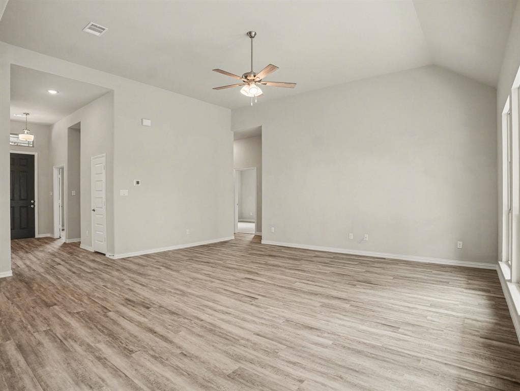 706 Alaina Drive, DeSoto, TX 75115