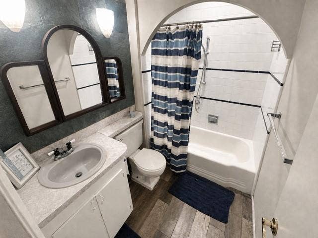1300 Timberlake Circle, Richardson, TX 75080 1300 Timberlake Circle, Richardson, TX 75080