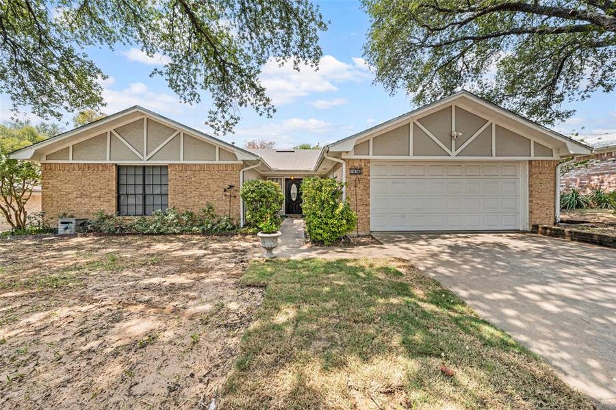 Property photo for 406 Ocampo Court, Waco, TX