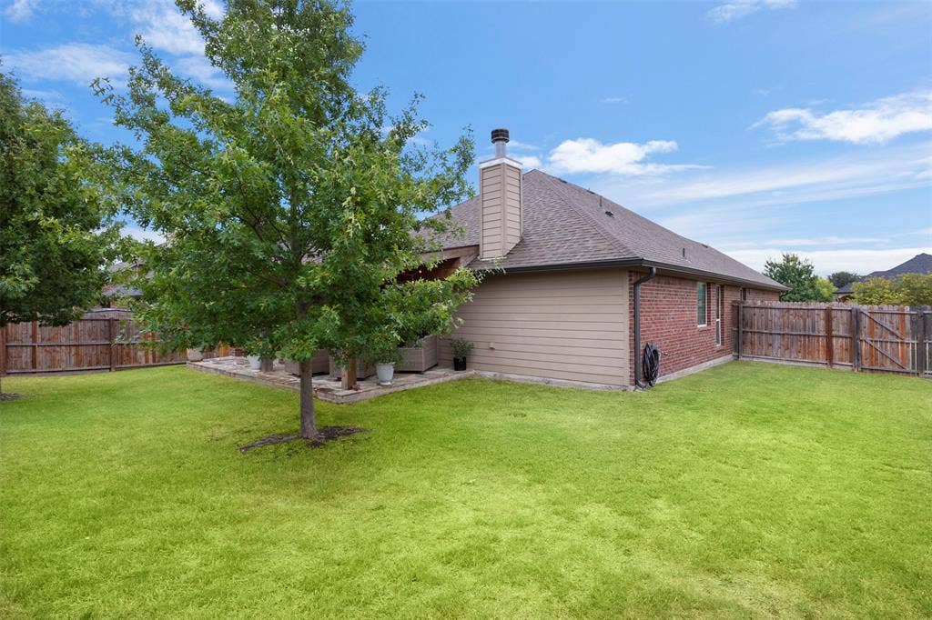 2189 Liriope Lane, Waxahachie, TX 75165 Another view shows the amount of usable yard space surrounding the home.