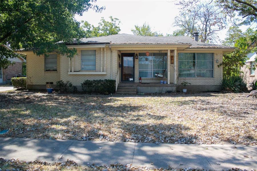 Property photo for 1417 williamsburg Road, Greenville, TX