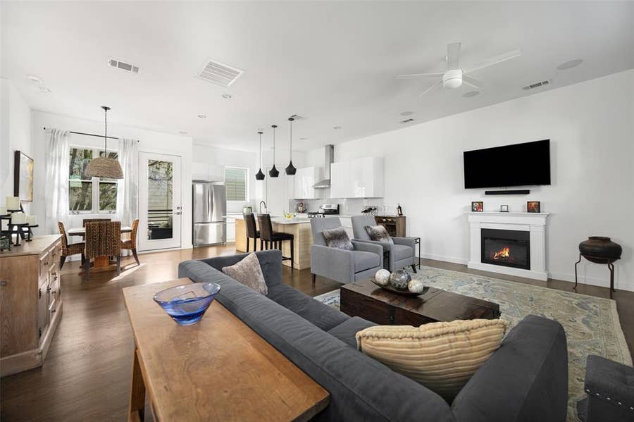 Property photo for 5615 Bryan Parkway, #D, Dallas, TX