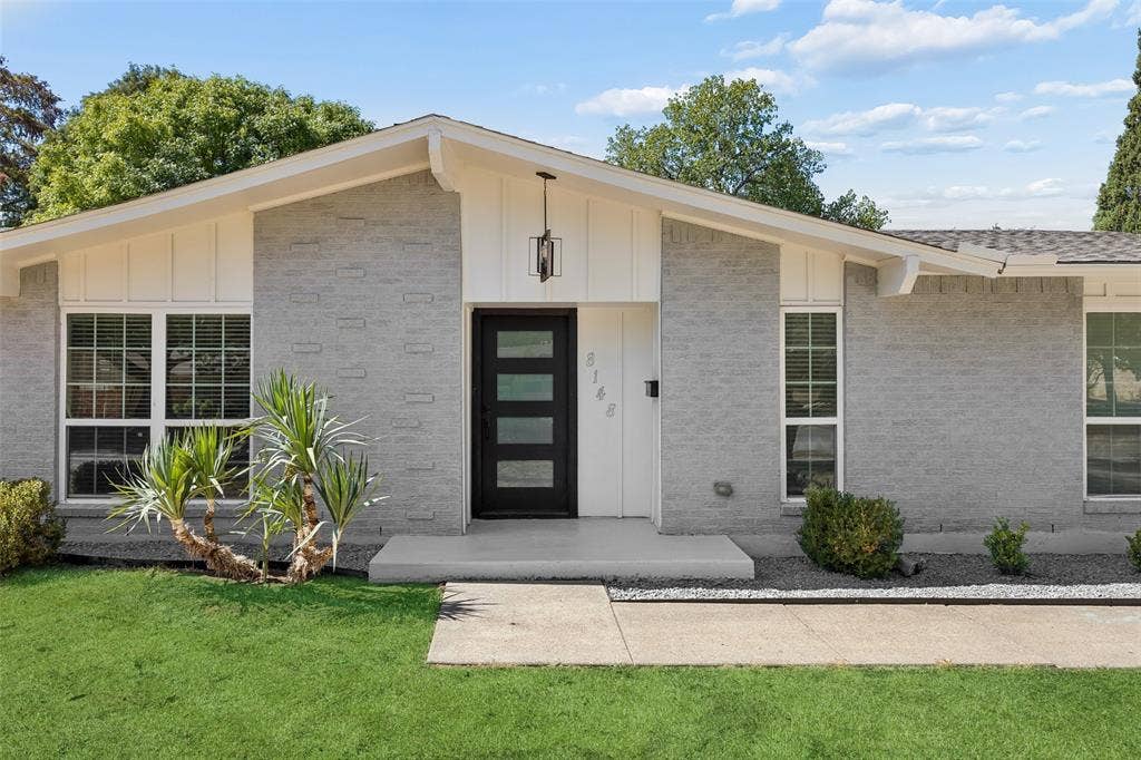 8148 Clear Springs Road, Dallas, TX 75240 8148 Clear Springs Road, Dallas, TX 75240