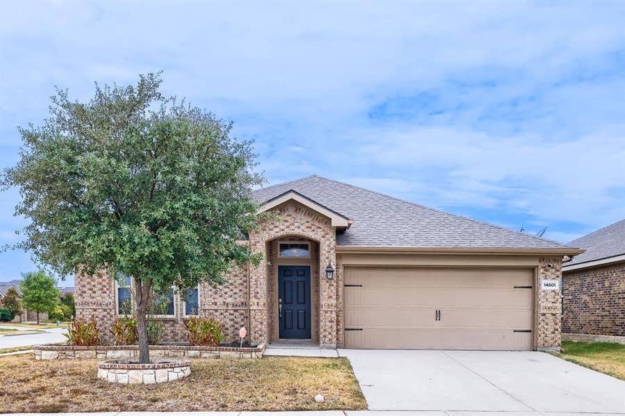 Property photo for 14601 Sundog Way, Fort Worth, TX