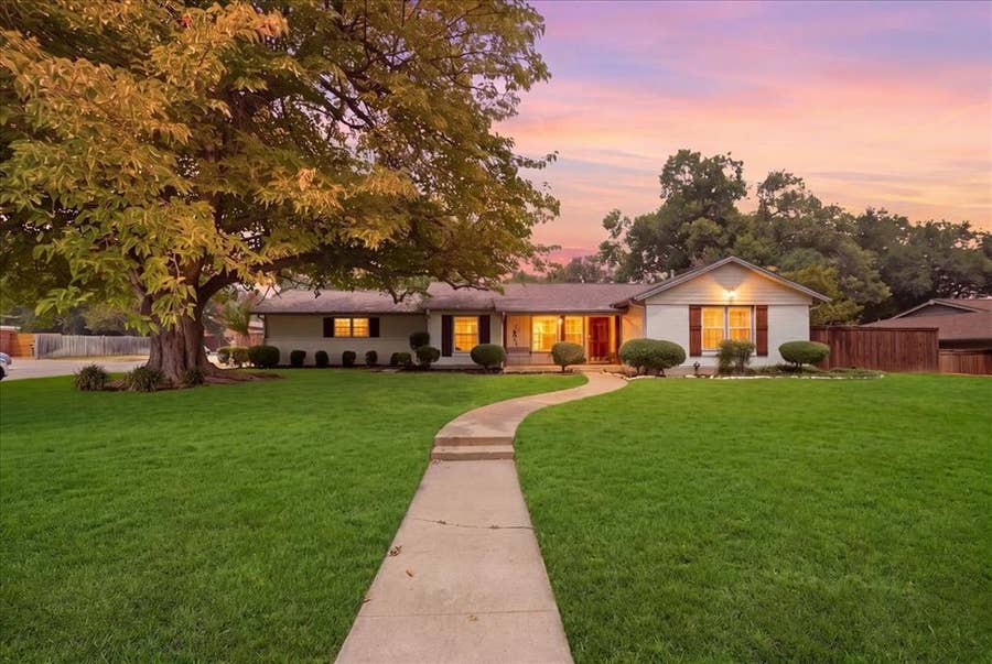 Property photo for 6724 Cumberland Road, Fort Worth, TX