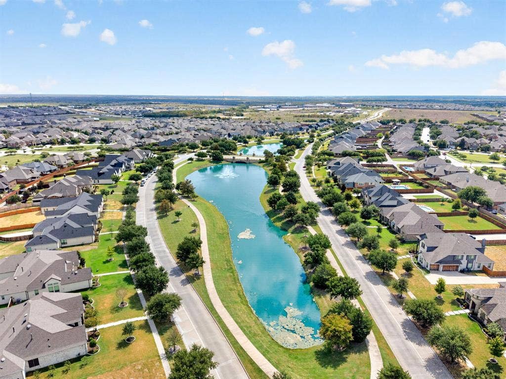 2120 Mossfield Lane, Forney, TX 75126 2120 Mossfield Lane, Forney, TX 75126