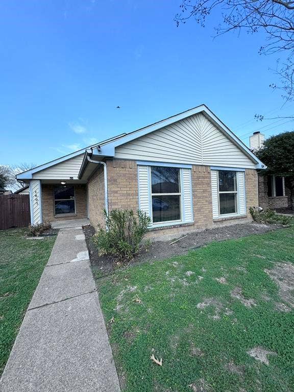 Property photo for 1607 Windmill Lane, Mesquite, TX