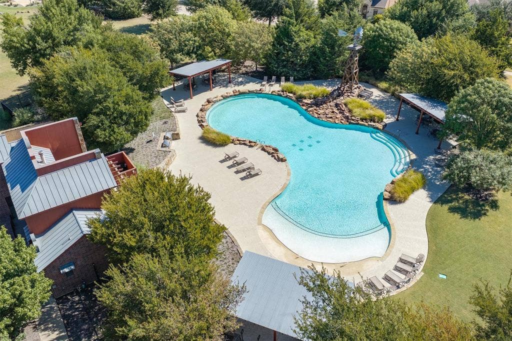 5924 Saddle Club Trail, McKinney, TX 75070 5924 Saddle Club Trail, McKinney, TX 75070