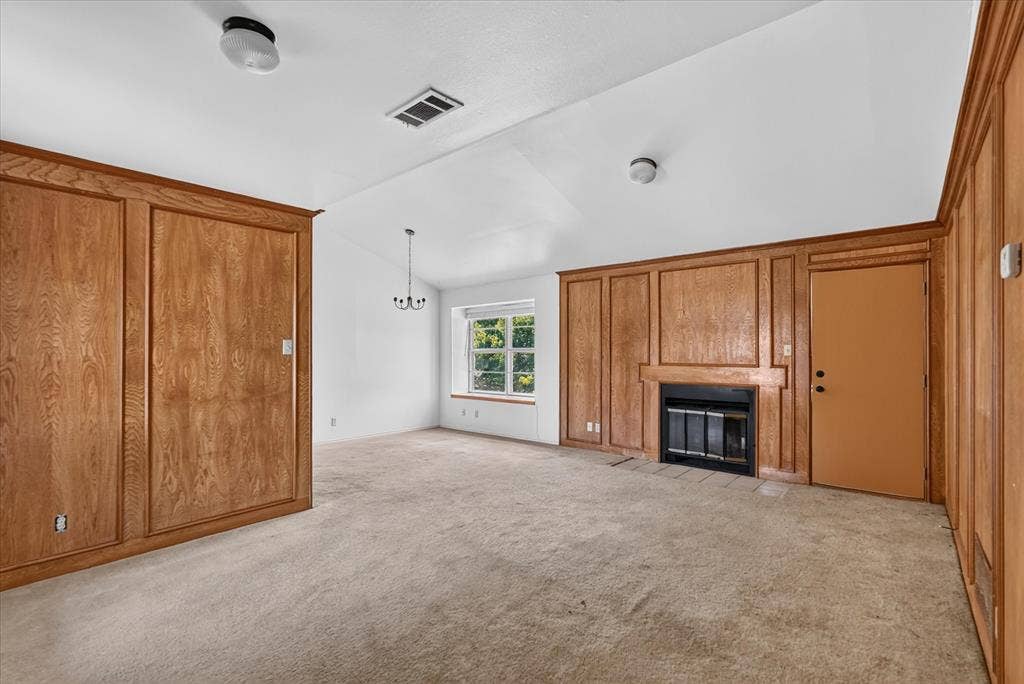 203 Myrtle Avenue, Waxahachie, TX 75165