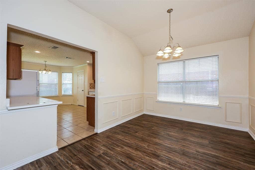 1909 Saint Nevis Drive, Mansfield, TX 76063