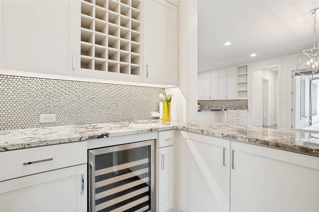 7714 Roper Street, Dallas, TX 75209 7714 Roper Street, Dallas, TX 75209