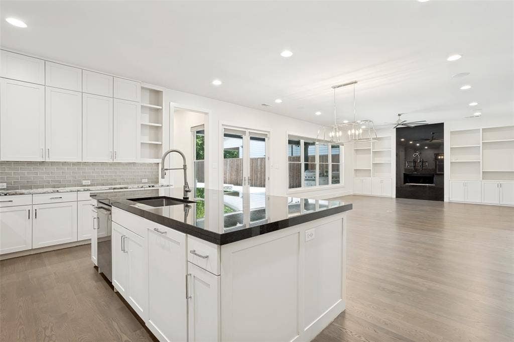7714 Roper Street, Dallas, TX 75209 7714 Roper Street, Dallas, TX 75209
