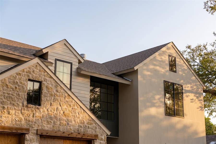 Property photo for 9220 Ferndale Road, Dallas, TX