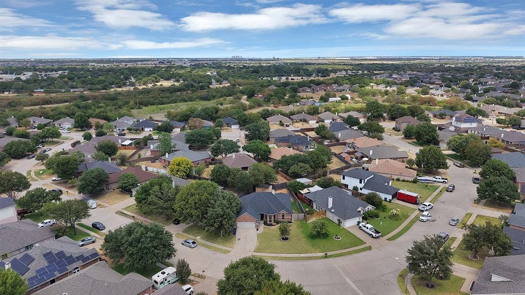 137 Hirth Drive, Crowley, TX 76036 137 Hirth Drive, Crowley, TX 76036