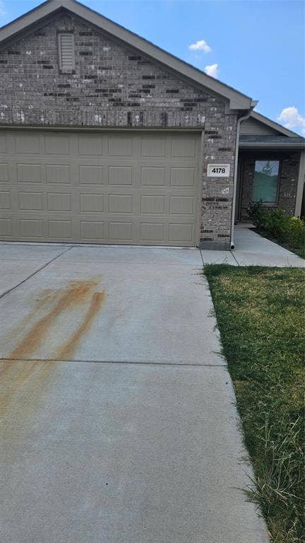Property photo for 4178 Silverstein Street, Crandall, TX