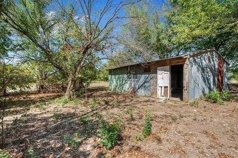 1731 N Mockingbird Lane, Midlothian, TX 76065