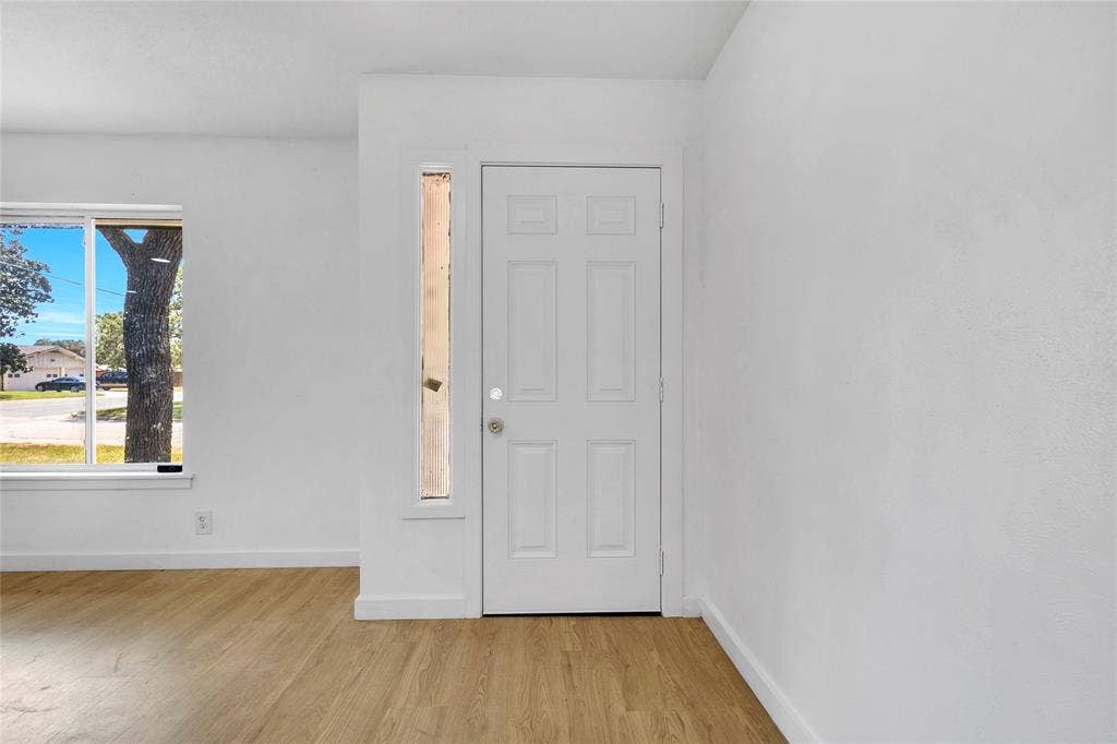 520 Circleview Drive S, Hurst, TX 76054 520 Circleview Drive S, Hurst, TX 76054