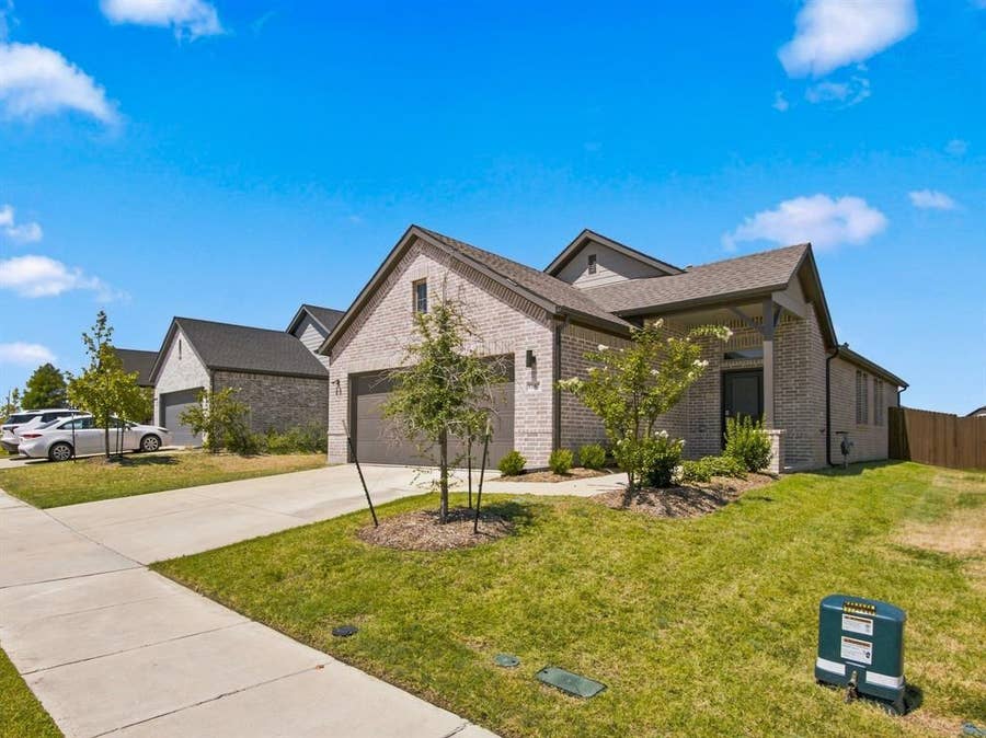 Property photo for 1157 Butterfly Dale Drive, Lavon, TX