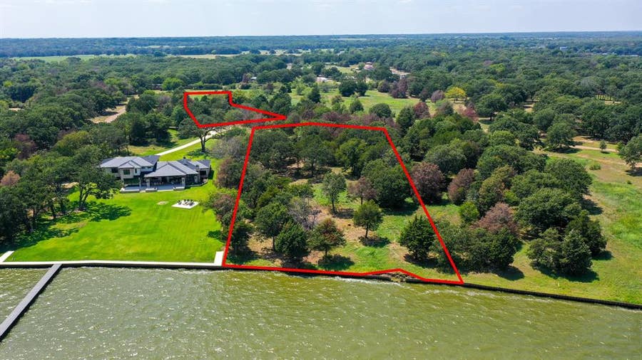 Property photo for 1801 Fox Hollow Lane, Kemp, TX