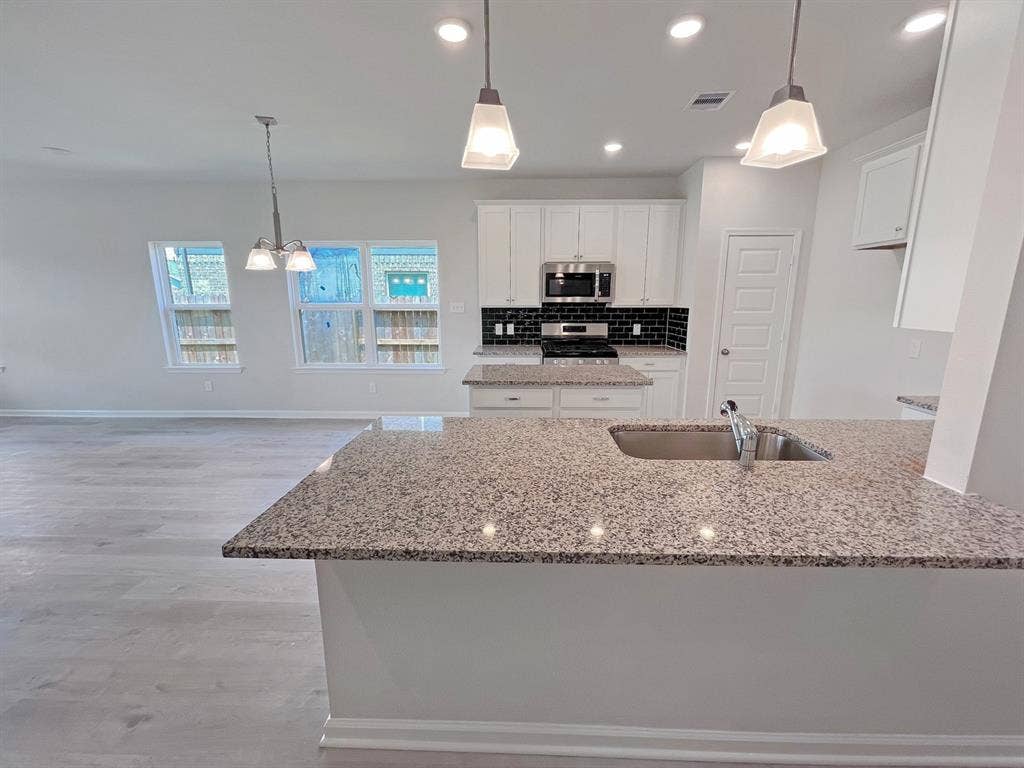 307 Tree Haven Drive, Blue Ridge, TX 75424 Photo 5
