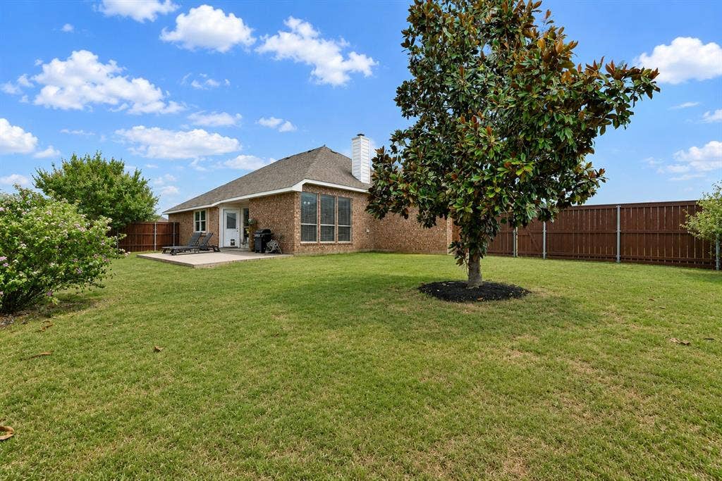 2401 Fieldcrest Drive, Rockwall, TX 75032