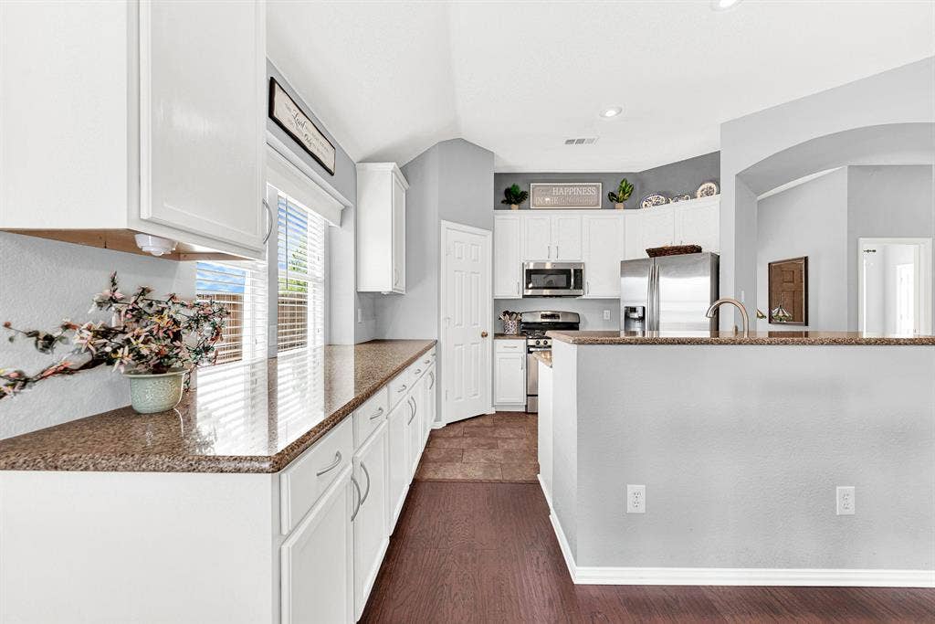 2401 Fieldcrest Drive, Rockwall, TX 75032