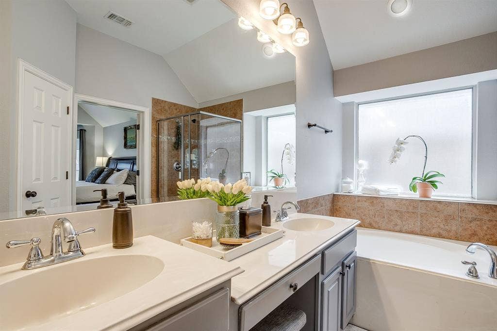5504 Old Orchard Drive, Fort Worth, TX 76123