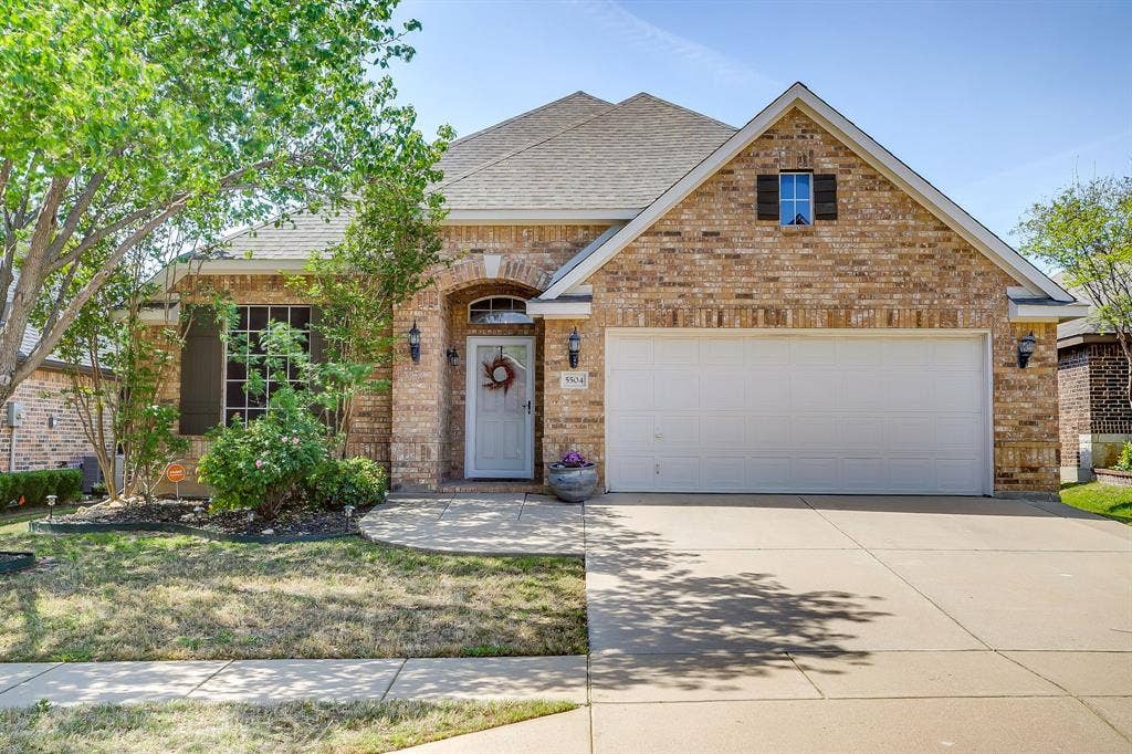 5504 Old Orchard Drive, Fort Worth, TX 76123