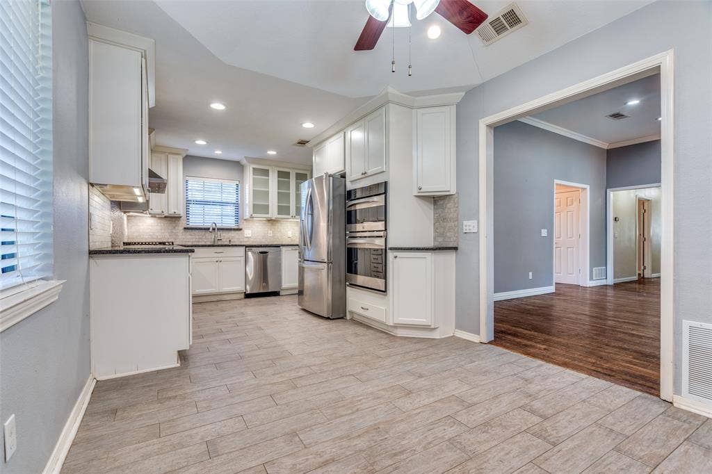 2217 Canyon Valley Trail, Plano, TX 75023 2217 Canyon Valley Trail, Plano, TX 75023
