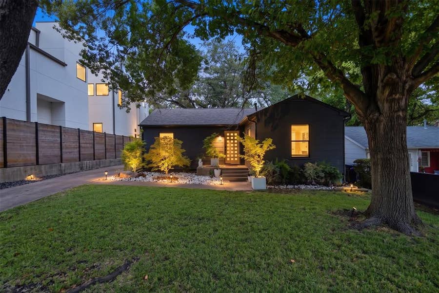 Property photo for 1906 Lakeland Drive, Dallas, TX