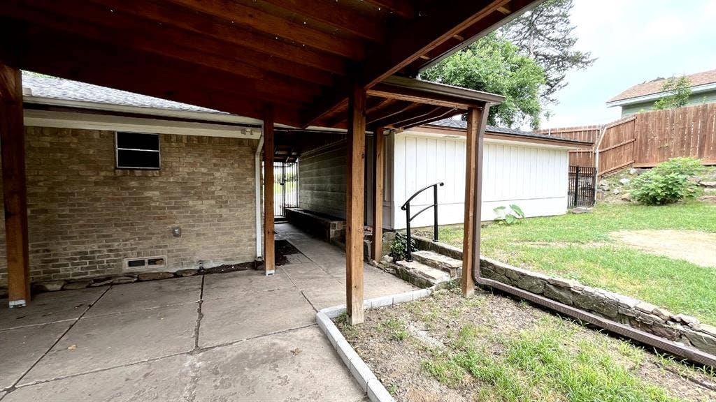 4315 Woodstock Drive, Dallas, TX 75232 4315 Woodstock Drive, Dallas, TX 75232