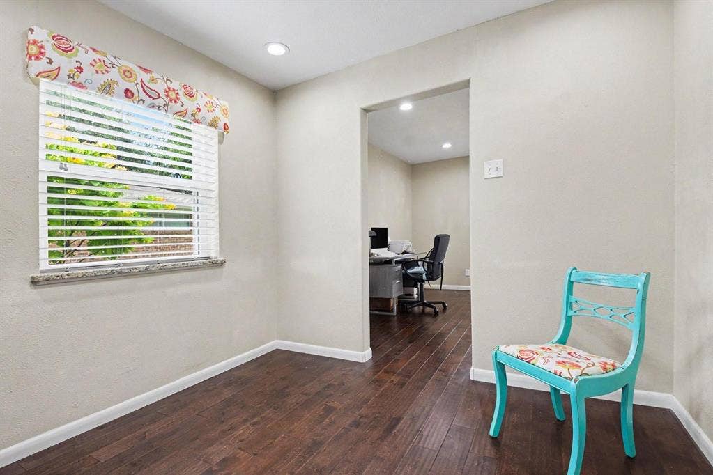 1114 Glouchester Drive, Garland, TX 75040 Kitchen Nook