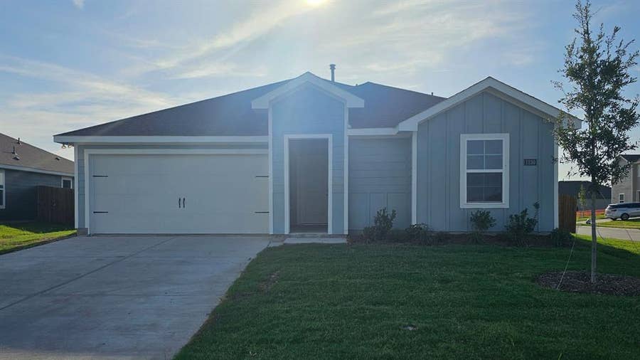 Property photo for 1130 Breezy Oak Drive, Nevada, TX