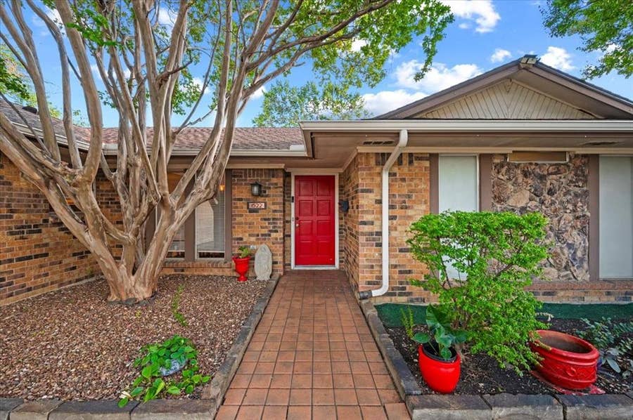 Property photo for 622 Wilson Court, Duncanville, TX