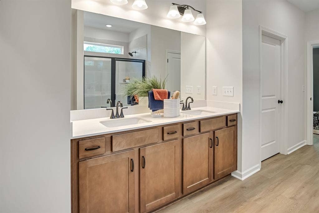 305 Heritage Grove Road, Blue Ridge, TX 75424 The Avondale- master bath